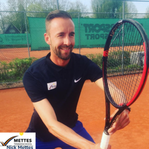 Tennisles van Nick Mettes